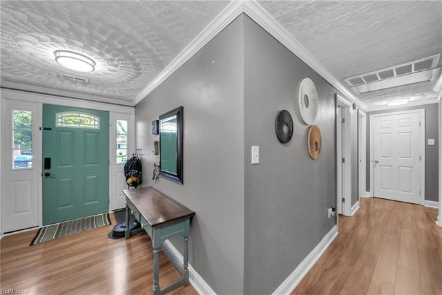 2204 Rawood DR, Hampton, VA 23663