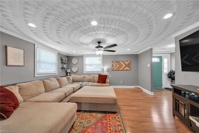 2204 Rawood DR, Hampton, VA 23663