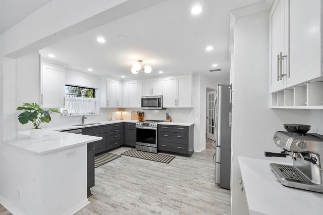 18315 182nd Court S, Boca Raton, FL 33498