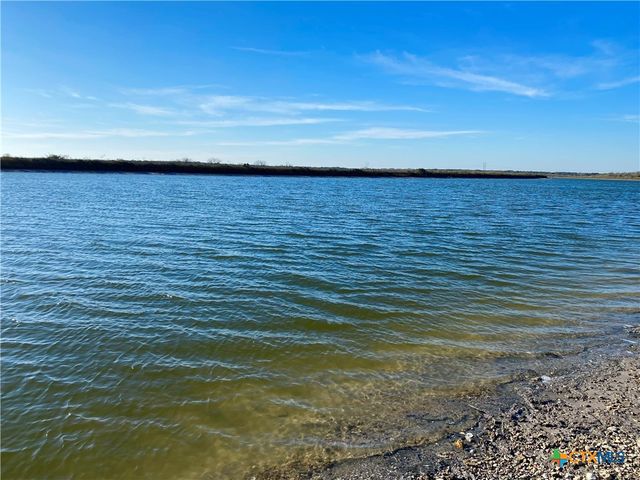 4685 CO RD 328, Lasalle, TX 77969