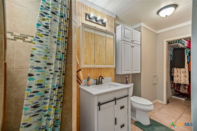 4685 CO RD 328, Lasalle, TX 77969