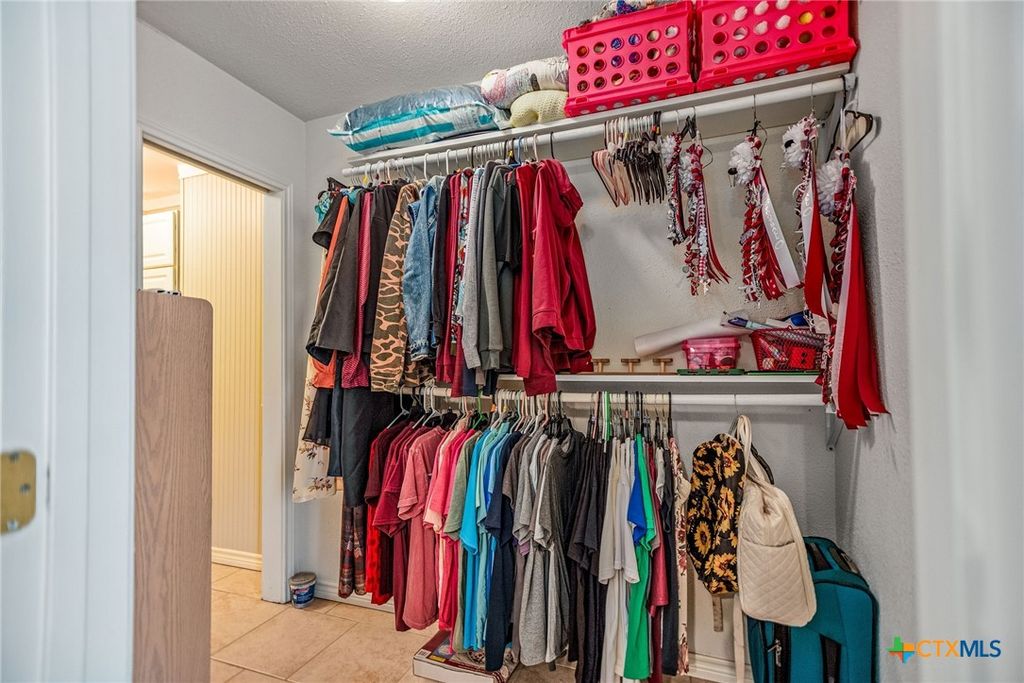 Image 38 of property listing at 4685 CO RD 328, Lasalle, TX 77969