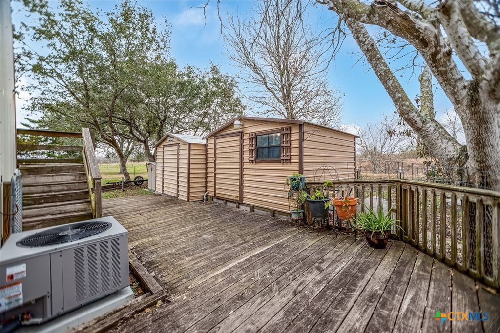 Image 44 of property listing at 4685 CO RD 328, Lasalle, TX 77969