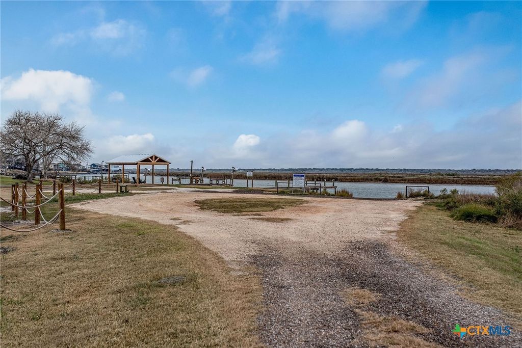 Image 45 of property listing at 4685 CO RD 328, Lasalle, TX 77969