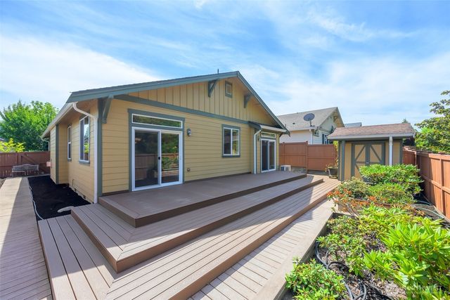 4723 Bend Court NE, Lacey, WA 98516
