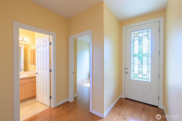 4723 Bend Court NE, Lacey, WA 98516