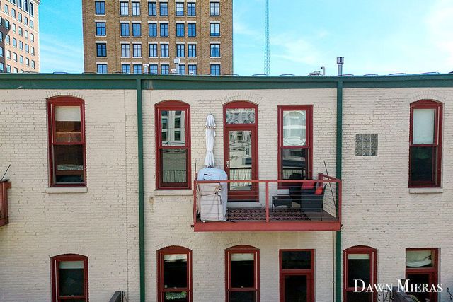 51 Monroe Center Street NW 206, Grand Rapids, MI 49503
