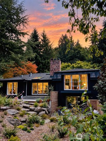 11233 240th St SW, Woodway, WA 98020