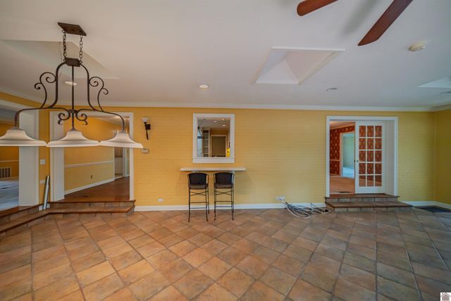 555 Whitney Dr., Paducah, KY 42001