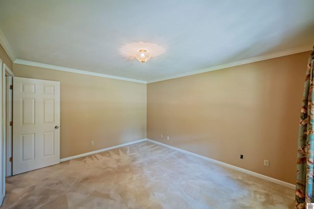 555 Whitney Dr., Paducah, KY 42001