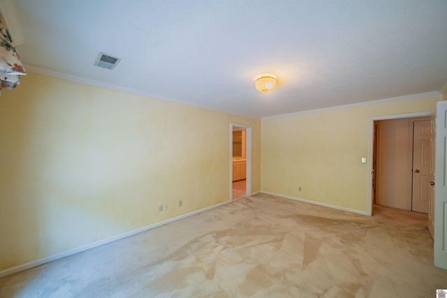 555 Whitney Dr., Paducah, KY 42001