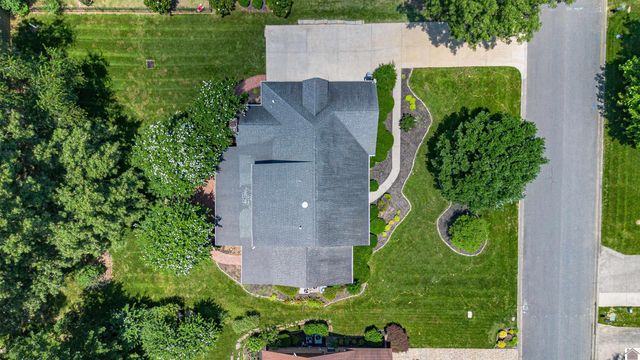 555 Whitney Dr., Paducah, KY 42001