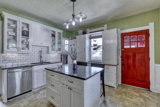 7640 W Clarke STREET, Wauwatosa, WI 53213