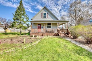 7640 W Clarke STREET, Wauwatosa, WI 53213