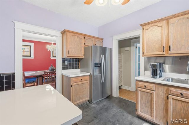 1112 Hornsby Avenue, St Louis, MO 63147