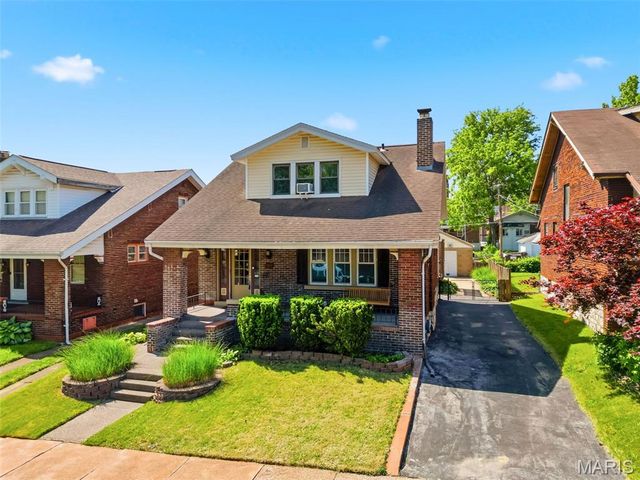 1112 Hornsby Avenue, St Louis, MO 63147