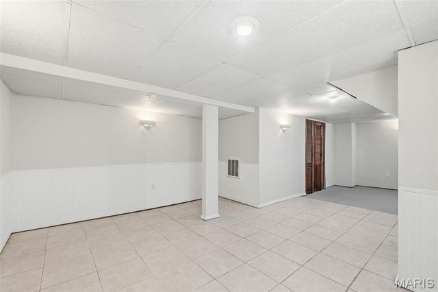 1112 Hornsby Avenue, St Louis, MO 63147