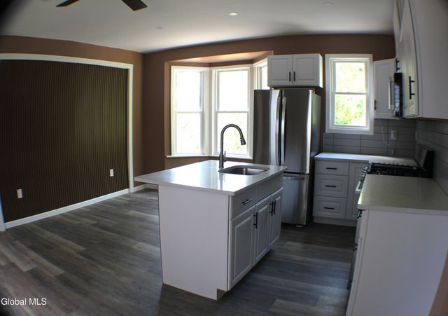 144 S Hawk Street, Albany, NY 12202