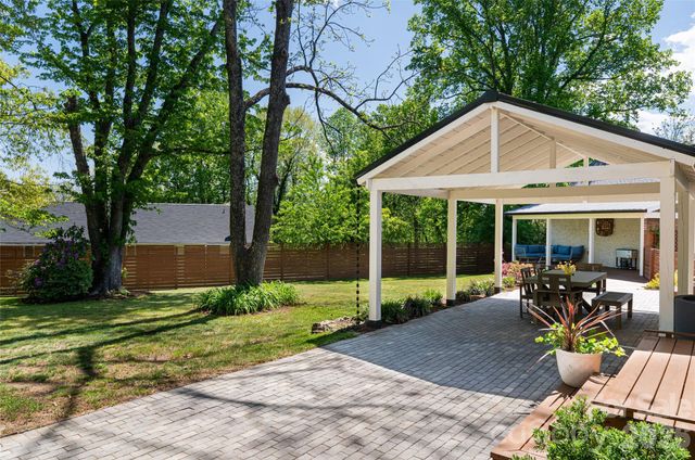 19 Neely Road, Brevard, NC 28712
