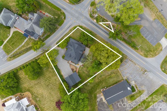 19 Neely Road, Brevard, NC 28712
