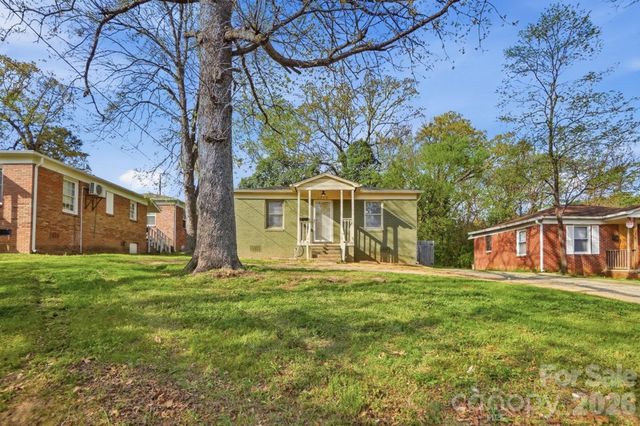 1716 Catherine Simmons Avenue, Charlotte, NC 28216