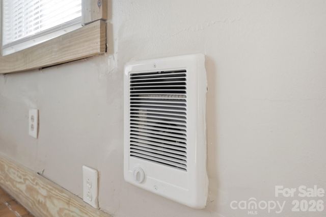 1716 Catherine Simmons Avenue, Charlotte, NC 28216