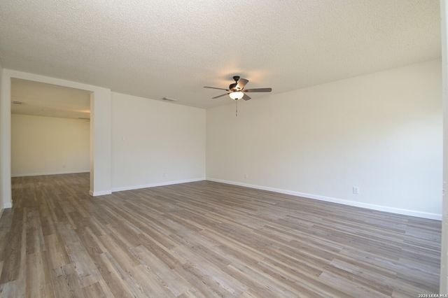 4522 Sherwood, San Antonio, TX 78217