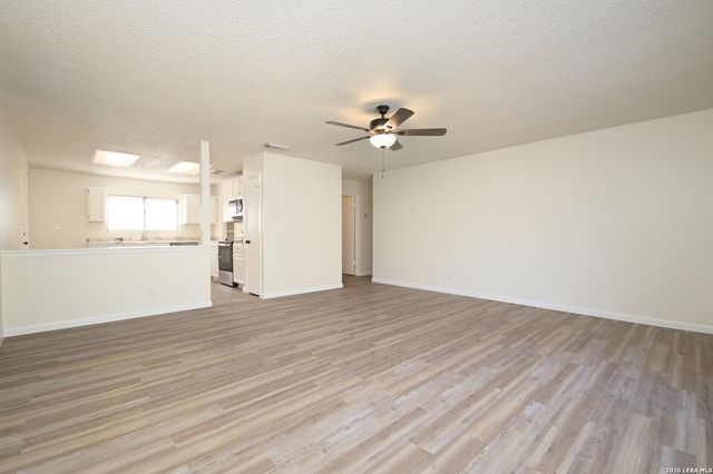 4522 Sherwood, San Antonio, TX 78217