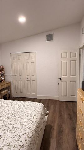 1108 SW 22nd Ter 0, Fort Lauderdale, FL 33312