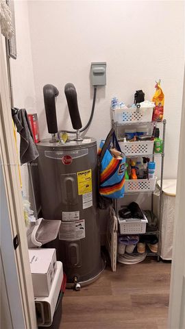 1108 SW 22nd Ter 0, Fort Lauderdale, FL 33312