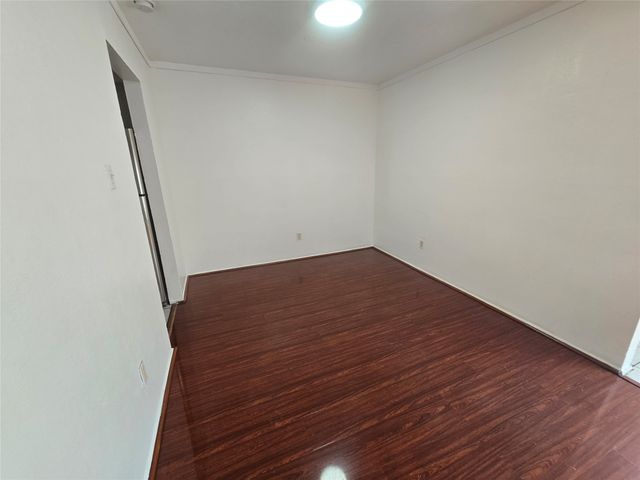 8071 Meadow Road 218, Dallas, TX 75231