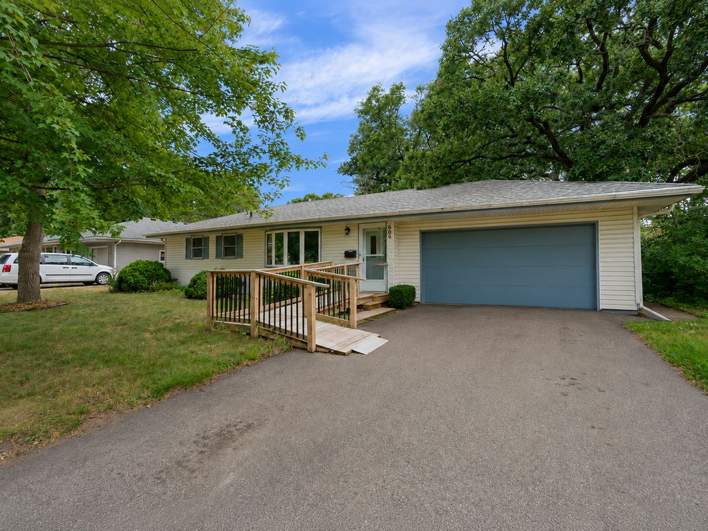 6030 5th Street NE, Fridley, MN 55432 — photo 5