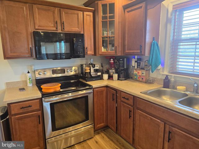 10614 FLOWER ST, Berlin, MD 21811