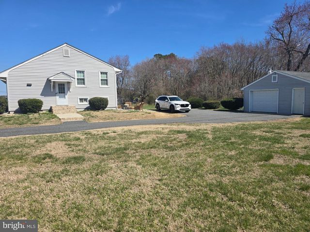 10614 FLOWER ST, Berlin, MD 21811