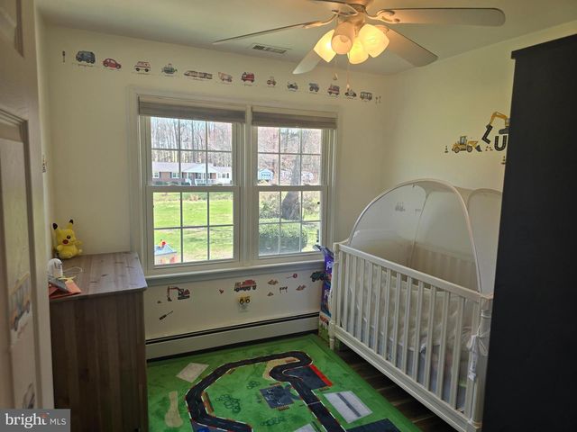 10614 FLOWER ST, Berlin, MD 21811