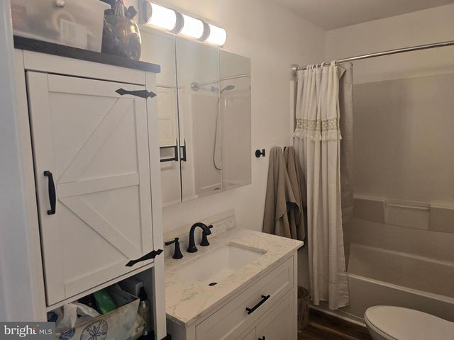 10614 FLOWER ST, Berlin, MD 21811