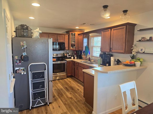 10614 FLOWER ST, Berlin, MD 21811