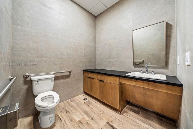 1930 N 30th Road Suite 9, Hollywood, FL 33021