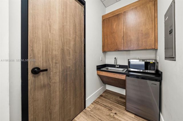 1930 N 30th Road Suite 9, Hollywood, FL 33021