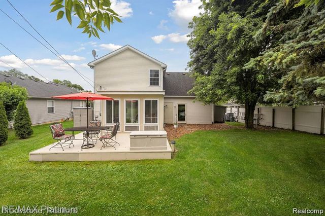 9297 6 Mile Road, Northville, MI 48168