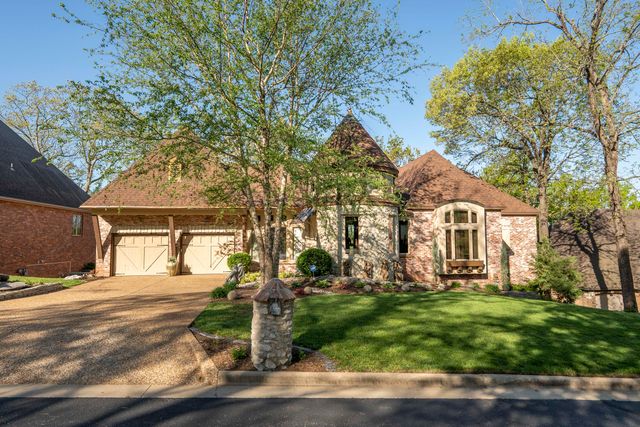 4851 S Landon Court, Springfield, MO 65810