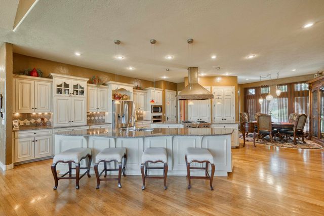 4851 S Landon Court, Springfield, MO 65810