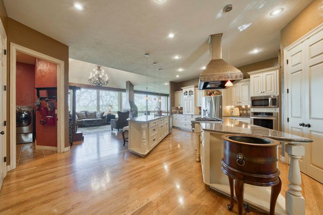 4851 S Landon Court, Springfield, MO 65810