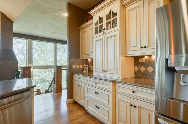 4851 S Landon Court, Springfield, MO 65810
