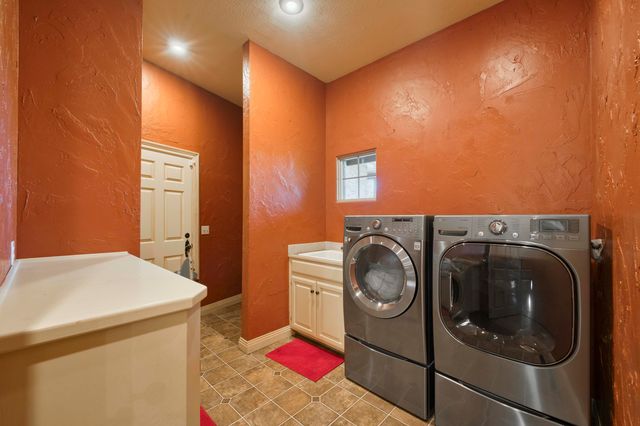 4851 S Landon Court, Springfield, MO 65810