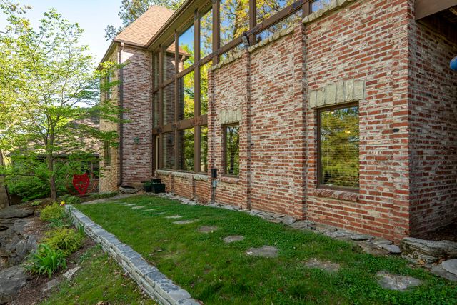 4851 S Landon Court, Springfield, MO 65810