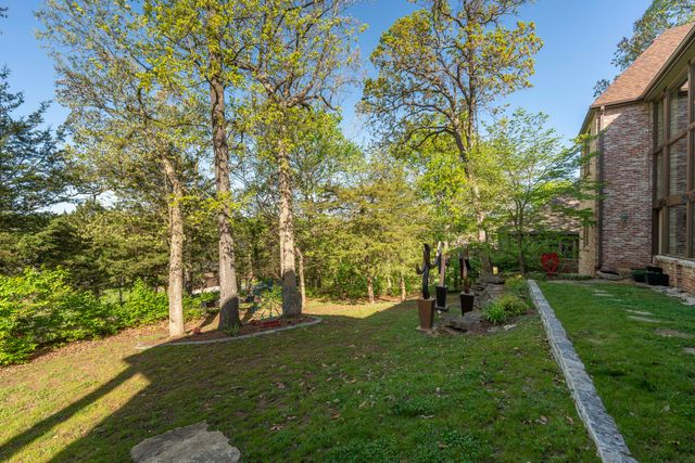 4851 S Landon Court, Springfield, MO 65810