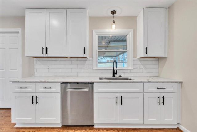 37 Springview CT, Troutville, VA 24175