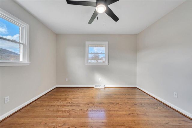 37 Springview CT, Troutville, VA 24175