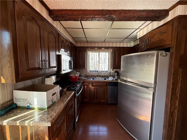 802 Boggs Ave, Mt Washington, PA 15211